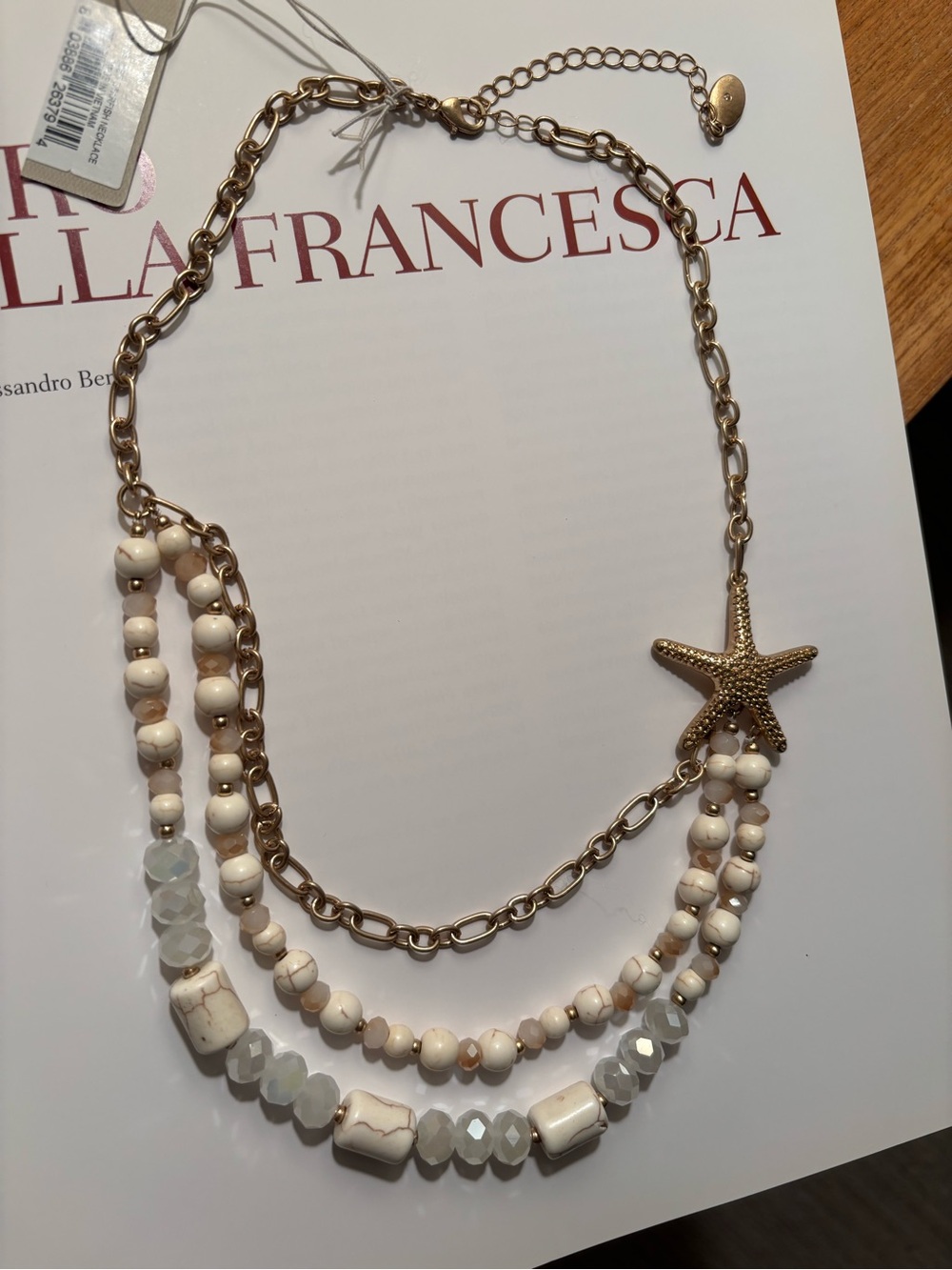 Tommy Bahama NWT starfish three layer necklace - Picture 3 of 8